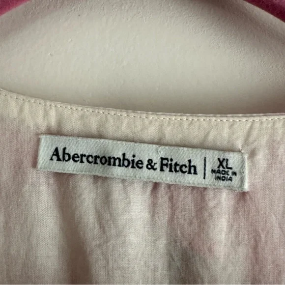 A&F • Flutter Sleeve Tiered Lined Mini Dress Pink Floral - Picture 2 of 9